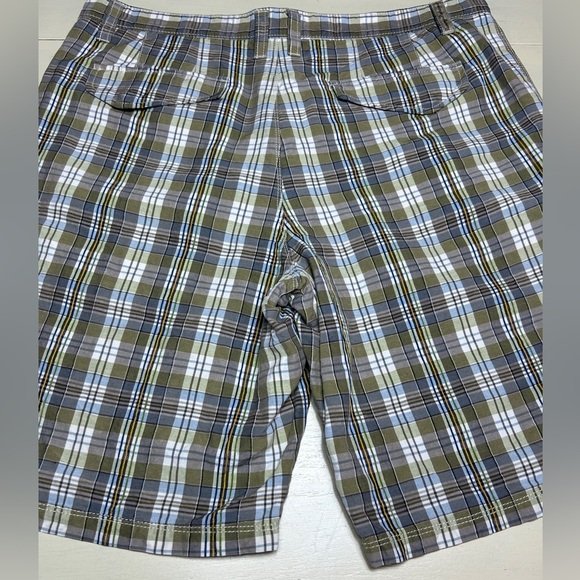Tommy Bahama Mens Shorts Silk Linen Blend Plaid size 35 - Picture 3 of 12